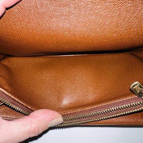 Authentic Louis Vuitton Monogram Portefeuille Sarah Unisex Long Wallet zipper - Picture 9 of 16